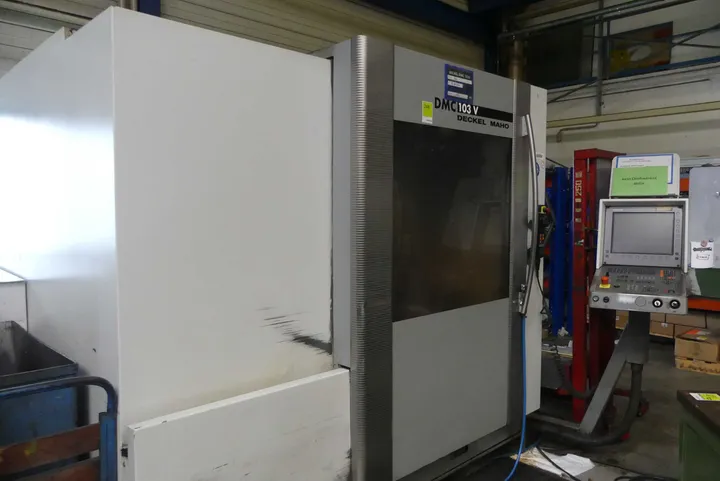 Deckel Maho CNC-Fräsmaschine Modell: DMC 103V